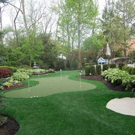 Best backyard putting greens: Wow your golf buds with these custom greens