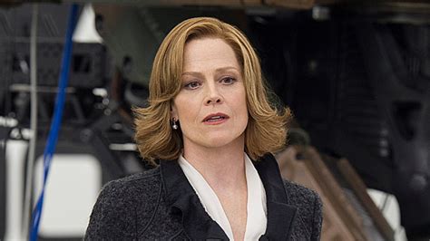 sigourney weaver defenders role | OMEGA-LEVEL