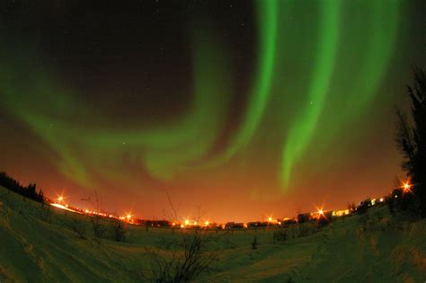 File:Northern Lights at Yellowknife.jpg - Wikipedia, the free encyclopedia