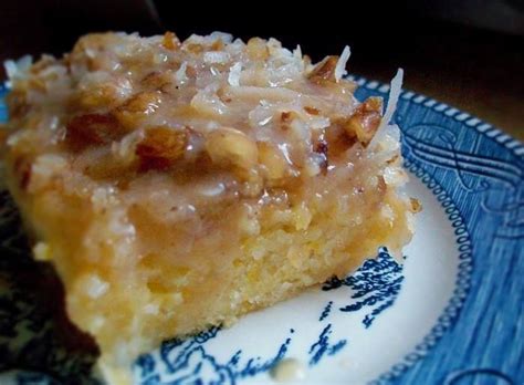 Peach Cake - can also use 18oz can crushed pineapple (Paula Deen) - perhaps poke holes in the ...