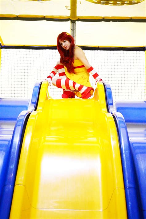 Ronald Mcdonald Cosplay by CherrySteam on DeviantArt