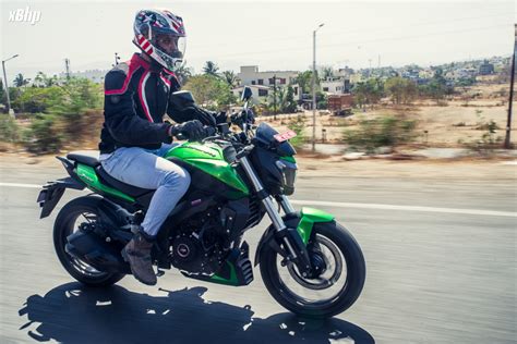 New Bajaj Dominar Review: First (hyper)Ride of 2019