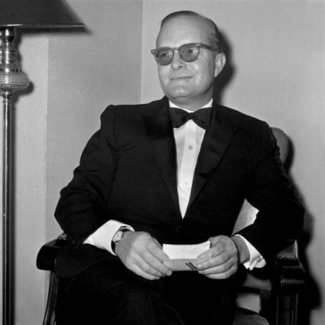 Truman Capote. | Capote, Truman capote, Black and white