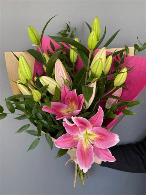 Sweet scented oriental lily bouquet | Adelaide Hills Florist