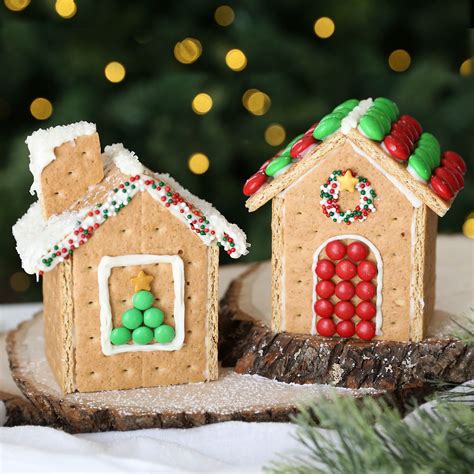 Graham Cracker Gingerbread Houses {the EASY Way!}