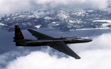 Lockheed U2 High Altitude Surveillance | Reconnaissance aircraft, Aircraft pictures, Spy plane