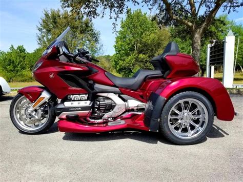 2018 Honda® Gold Wing Tour Automatic DCT Motor Trike | McKibben ...