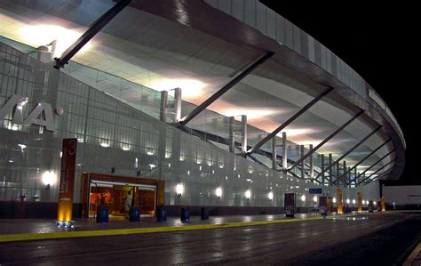 Monterrey International Airport - Helix Steel