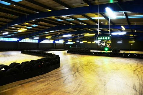 TeamSport Indoor Go Karting Farnborough - 2022 Alles wat u moet weten VOORDAT je gaat - Tripadvisor