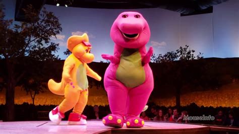 2019: Barney sings 'I Love You' at Universal Studios Florida, A Day in ...