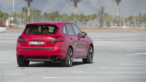 PORSCHE Cayenne GTS Review - autoevolution