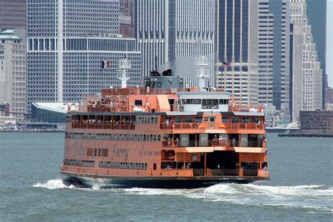 Tips for Enjoying Your New York Sightseeing Cruise - CharterMeNow