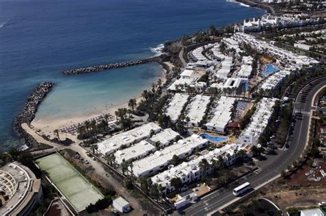 Flamingo Beach, Playa Blanca, Lanzarote - Review of TUI BLUE Flamingo ...