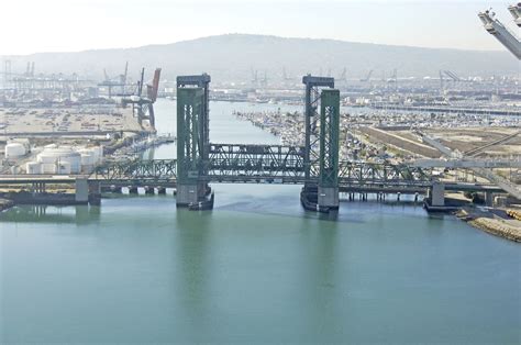 Henry Ford Avenue Vertical Lift Bridge in CA, United States - bridge ...