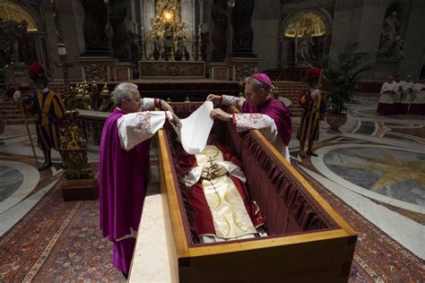 Scroll in Benedict's casket briefly summarizes his life and ministry - The Leaven Catholic Newspaper