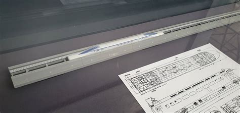 Series L0 Scmaglev Train Model by Thenewmikefan21 on DeviantArt