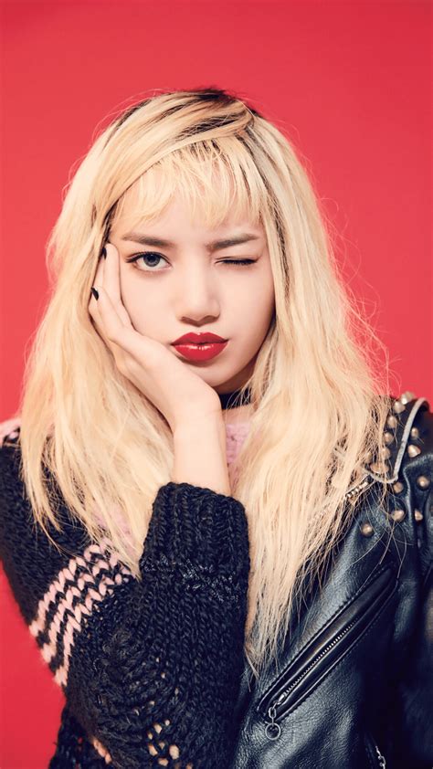 Black Pink Lisa Wallpaper