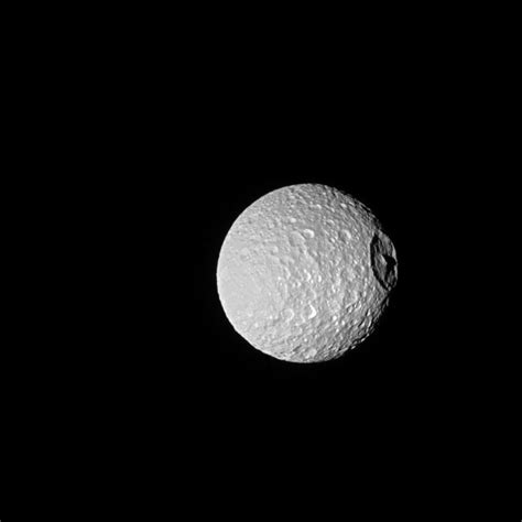 ESA Science & Technology - Mimas