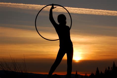 Hula Hooping vs. Hoop Dancing: What's the difference?