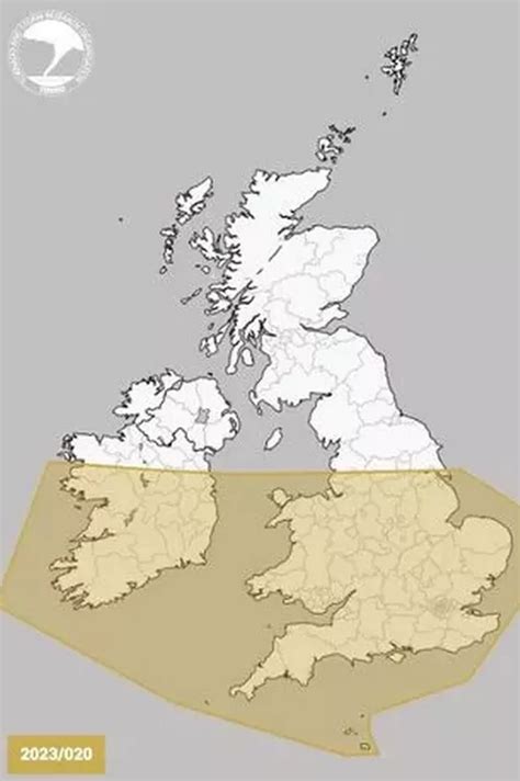 UK tornado warning as severe weather forecast stretching 260 miles ...