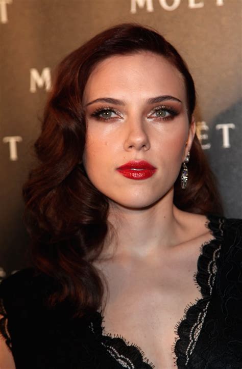 Scarlett Johansson With Red Hair | What Is Scarlett Johansson's Natural ...