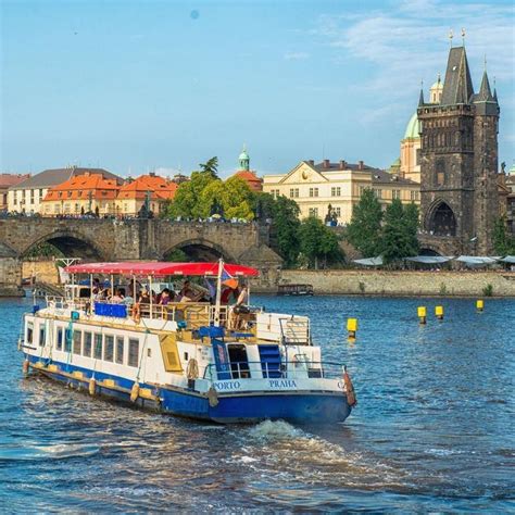 Prague River Cruise with a buffet | Prague Wild Stag