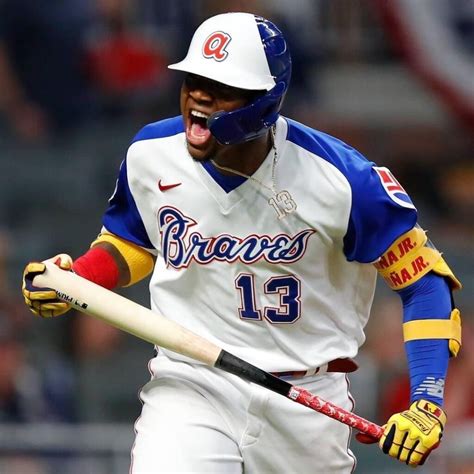 What Pros Wear: Ronald Acuña Jr.'s Louisville Slugger A181 Maple Bat ...