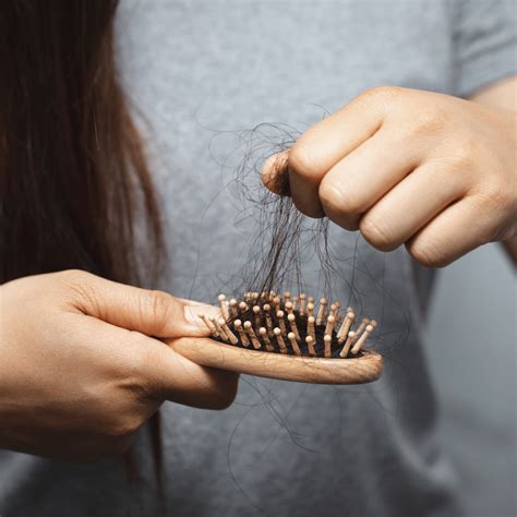 La caída del pelo y alopecia - Hospital de Día