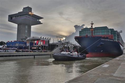 Ship Photos of the Day - Inaugural Transit of the Panama Canal Expansion