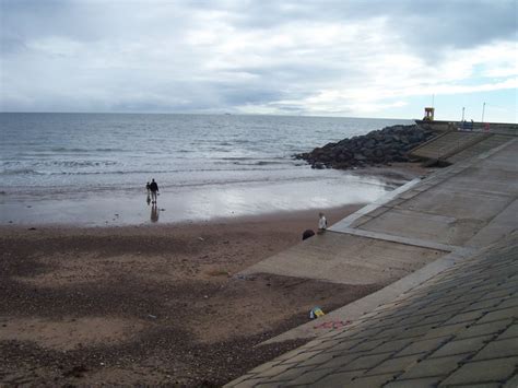 Dawlish Warren : Coastline & Beach Photo | UK Beach Guide