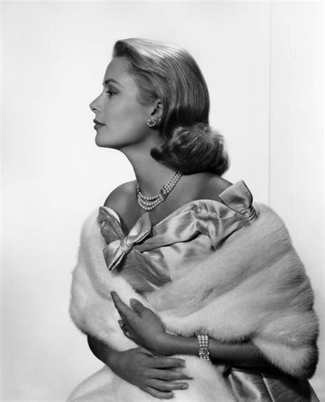 Grace Kelly – Yousuf Karsh