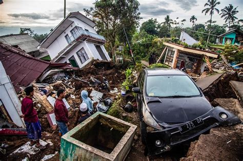 Número de mortes em terremoto na Indonésia sobe para 252 – Mundo – CartaCapital