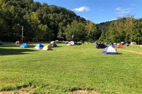 Tent Camping In Kentucky: Open Field Camping | Natural Bridge Campground