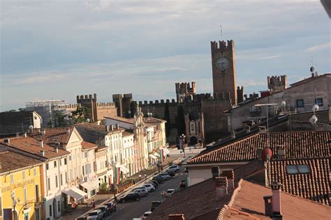 Villafranca di Verona - Terre del Custoza