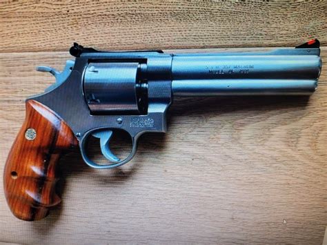 Smith & Wesson 627-0 | SIG Talk