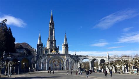 Los mejores consejos para visitar el Santuario de Lourdes y Cauterets