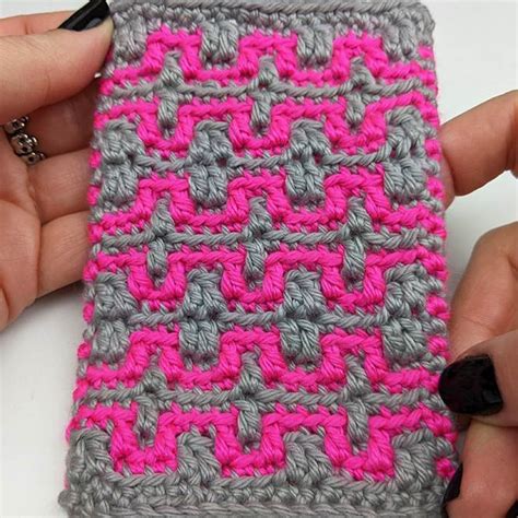 A Beginner's Guide to Mosaic Crochet | Tapestry crochet patterns, Crochet stitches tutorial ...