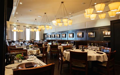 HALLS CHOPHOUSE CHARLESTON, SOUTH CAROLINA