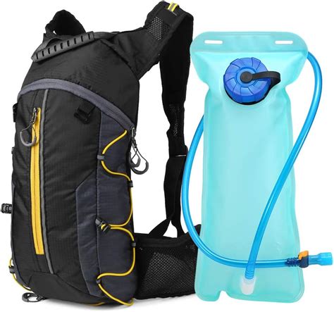 Hytek Gear Hydration Backpack Water Backpack with 2L Water Bladder ...