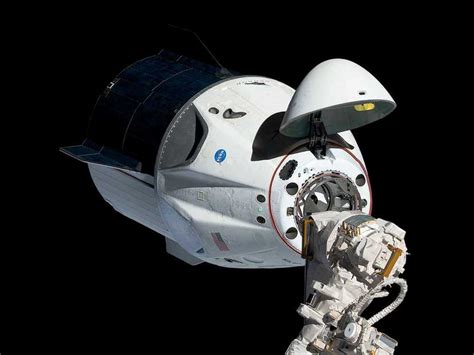 SpaceX Dragon 2 - Wikiwand