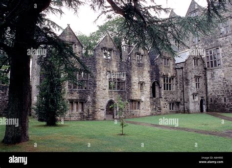 Donegal Castle Donegal Town Ireland Stock Photo, Royalty Free Image: 2234637 - Alamy