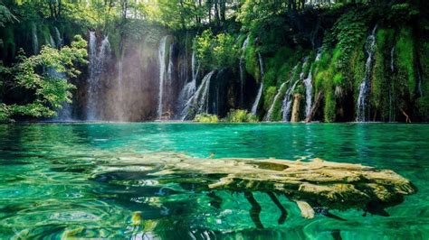 World's most beautiful waterfalls you must see once in a lifetime ...