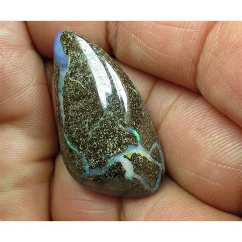 Boulder opal - formpastor