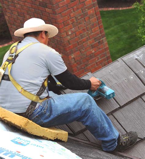 Why DaVinci Composite Shake Shingles are Worth the Cost | by United Services of Omaha, NE