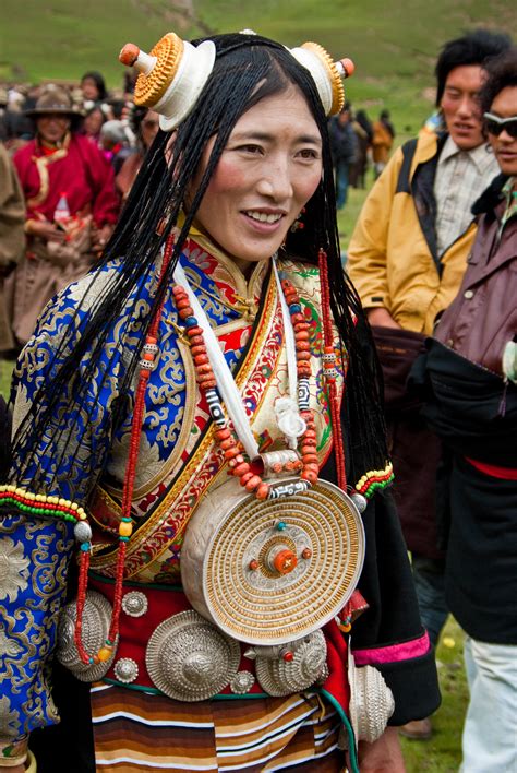 File:People of Tibet43.jpg - Wikimedia Commons