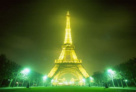 Paris: Paris Eiffel Tower at Night