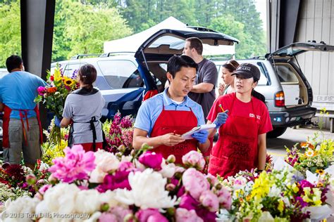 Flower Vendors at the Charlotte Regional Farmer’s Market in Charlotte ...