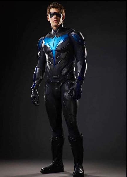 Nightwing (Titans) | Heroes Wiki | Fandom