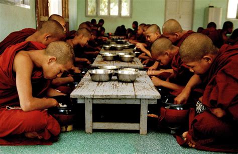 Buddhism in Myanmar pictures - Marco Bulgarelli PhotographyMarco ...