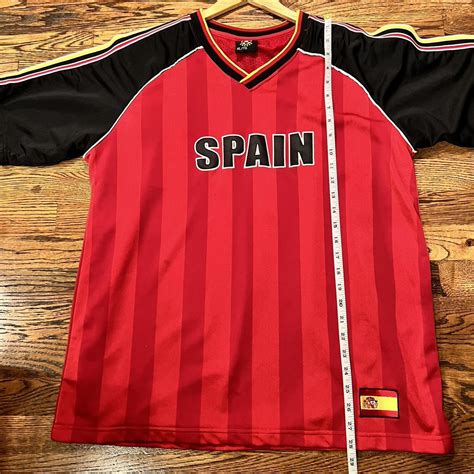 Spain soccer jersey Sz xl Great quality and condition - Depop